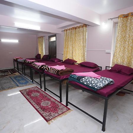 Morjim Beach Villa Екстериор снимка